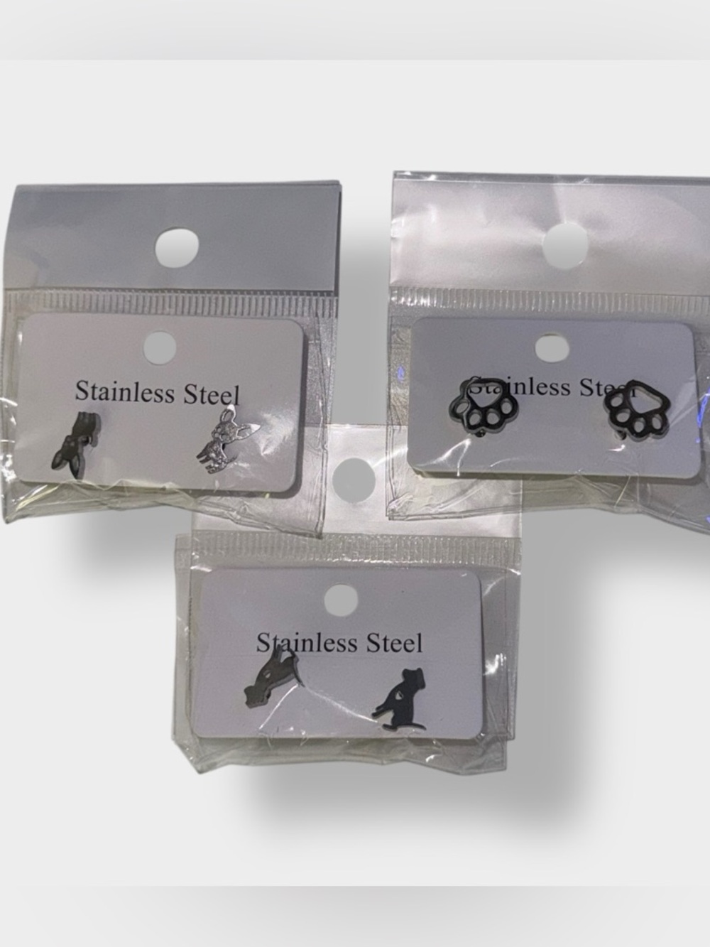1 Random Pair of Dog or Cat Stainless Steel Stud Earrings - NIP - Picture 4 of 4